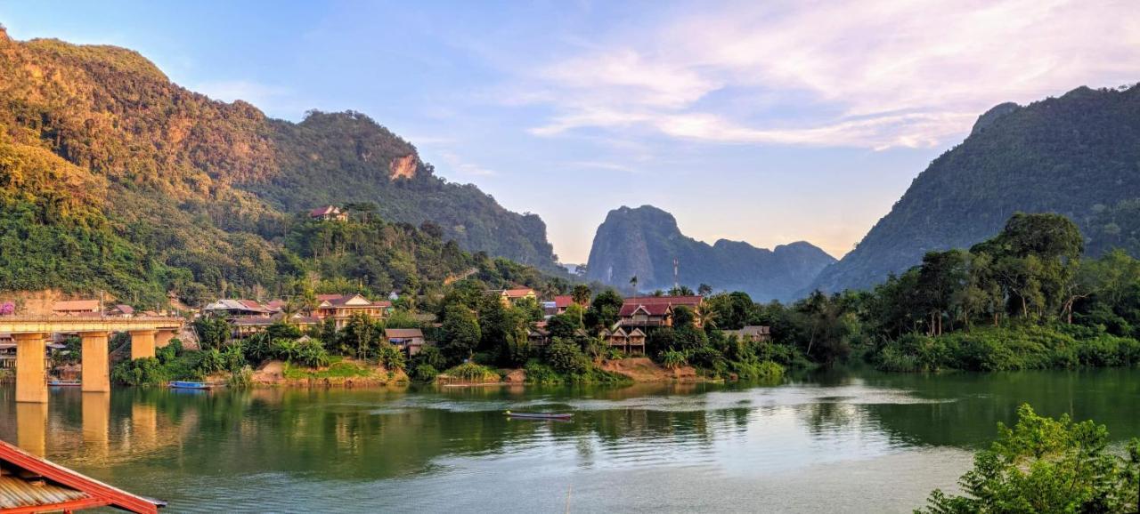 Arthith Guesthouse Nongkhiaw Kültér fotó