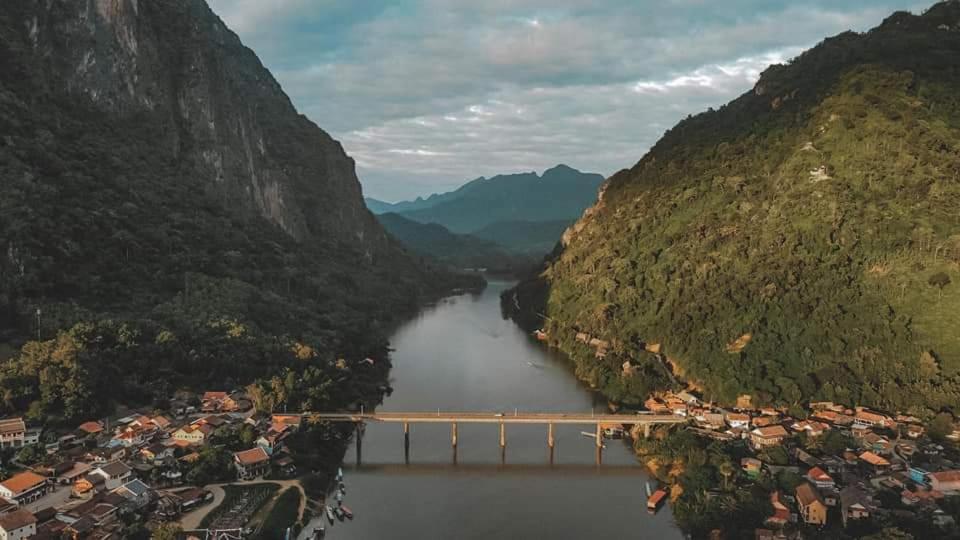 Arthith Guesthouse Nongkhiaw Kültér fotó