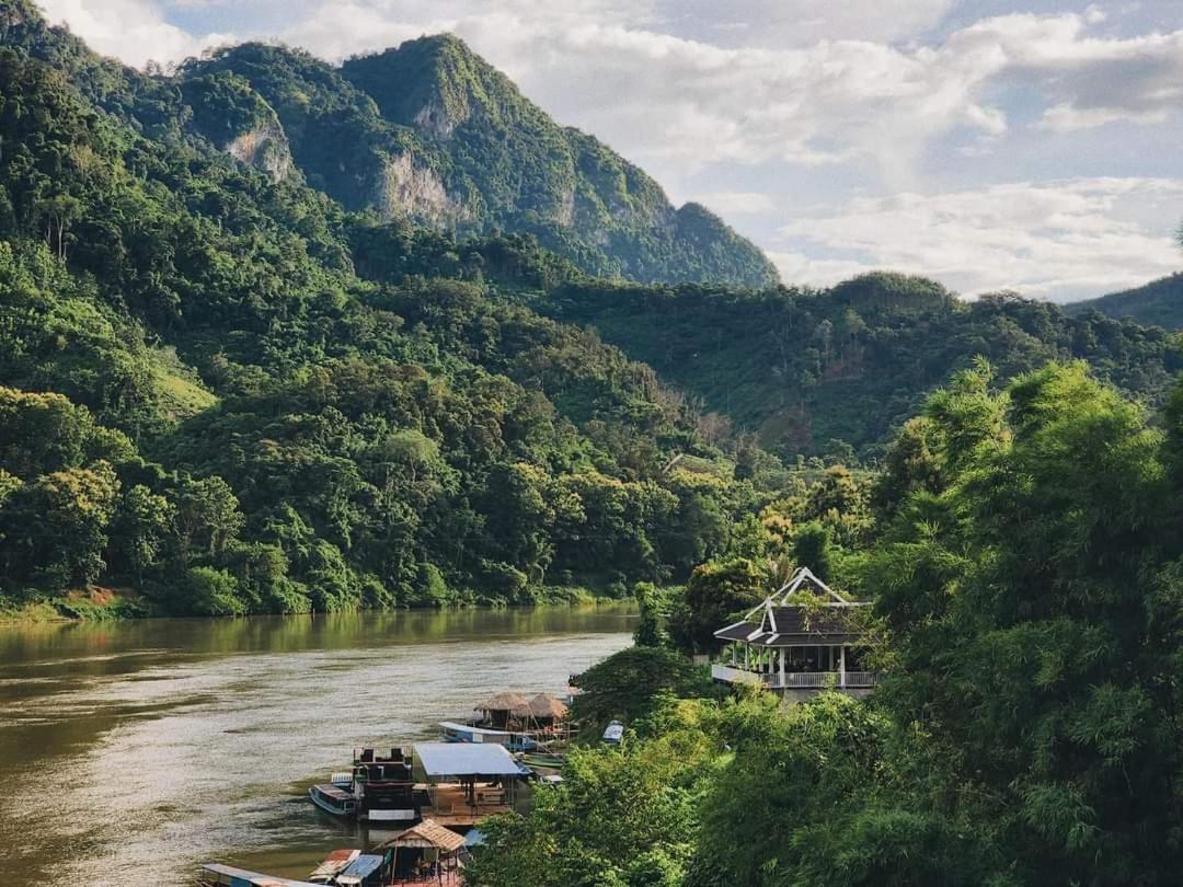 Arthith Guesthouse Nongkhiaw Kültér fotó