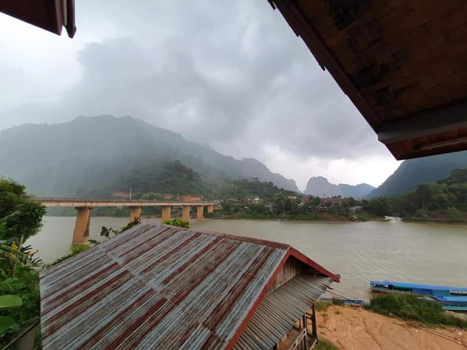 Arthith Guesthouse Nongkhiaw Kültér fotó